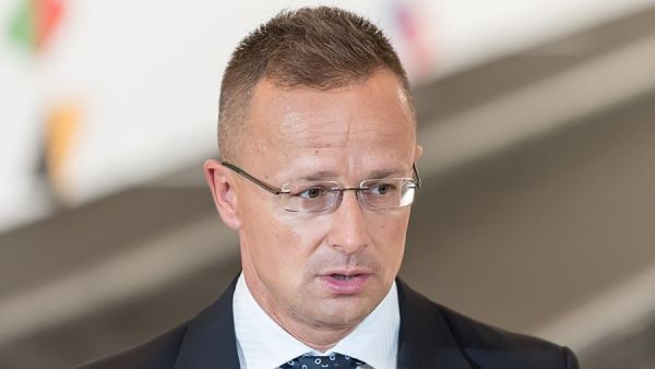 Глава МИД Венгрии Сийярто обвинил Брюссель в «венгерофобном поведении»<br />
