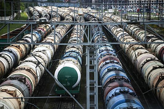 Иран получил первые поставки российского топлива по железной дороге