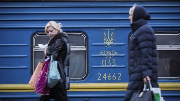 Украина вышла из соглашения с Россией о порядке пересечения границы<br />
