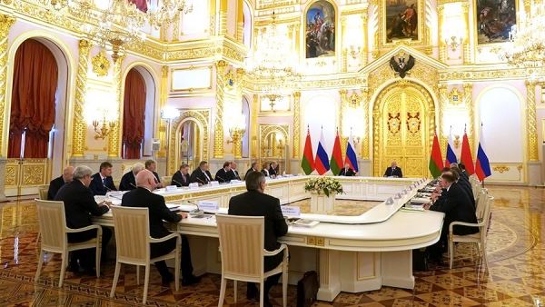 В Кремле рассказали о теме импортозамещения на переговорах Путина и Лукашенко<br />
