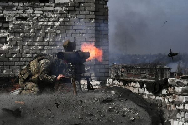 «Война на истощение» и полная мобилизация. Разведка США привела сценарии развития конфликта на Украине 