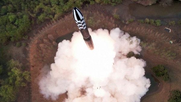 Южная Корея и США провели учения ВВС из-за пуска баллистической ракеты КНДР<br />
